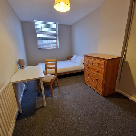 Portsmouth Road A Otel Southampton Dış mekan fotoğraf
